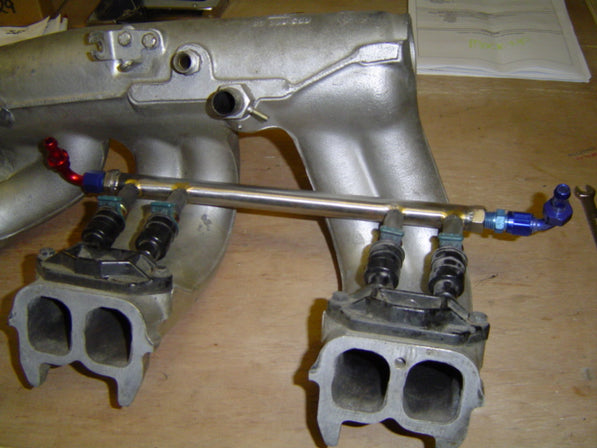 Opel GM Injector Mount