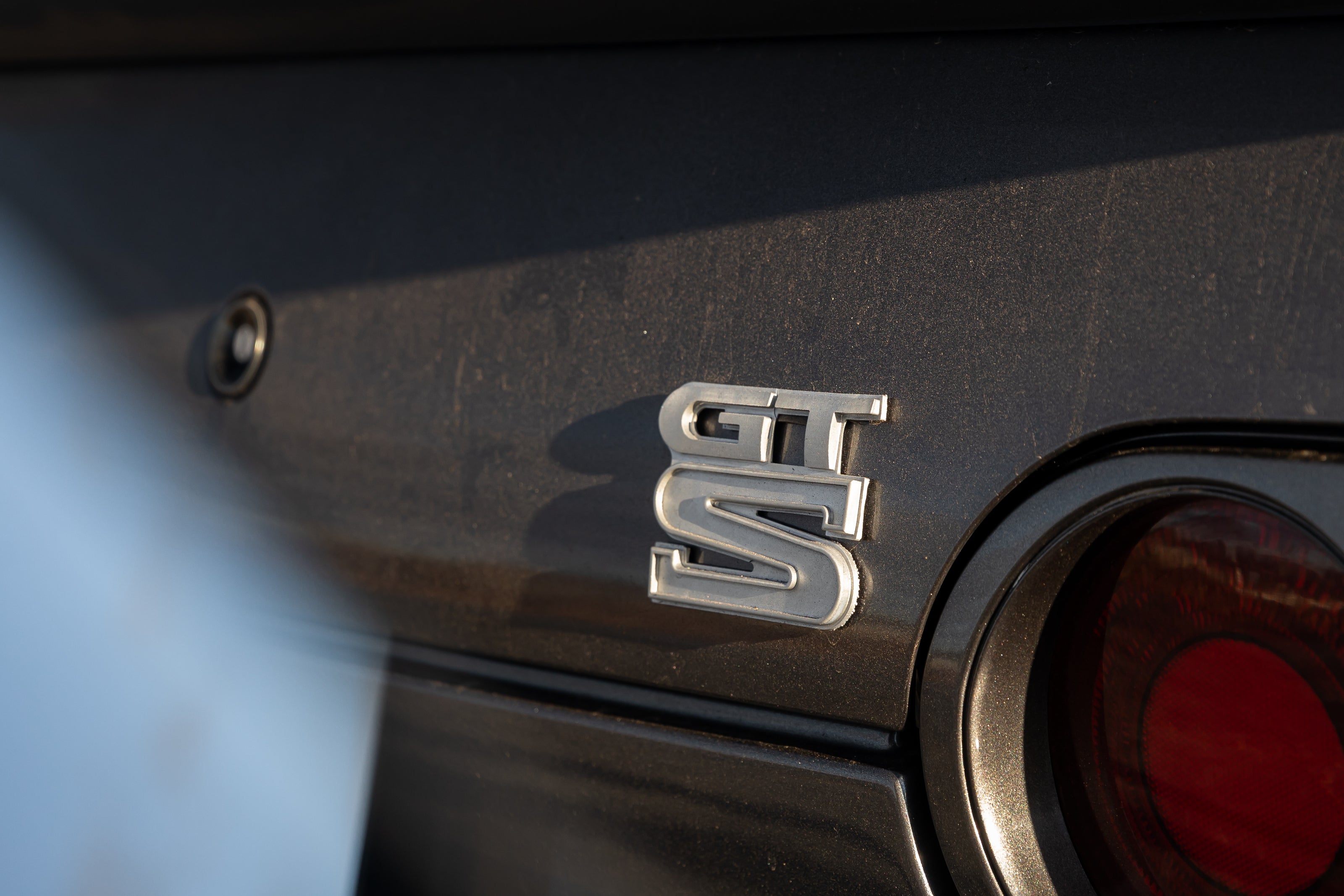 GTS Skyline Badge