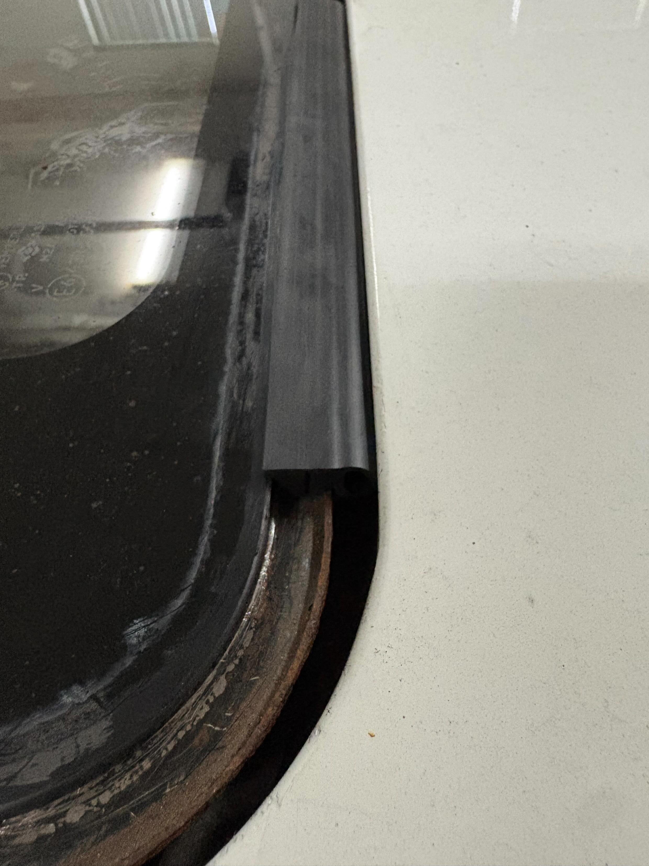 Nissan Sentra B13 Sunroof Seal (Pre-Order* In Stock Early September)