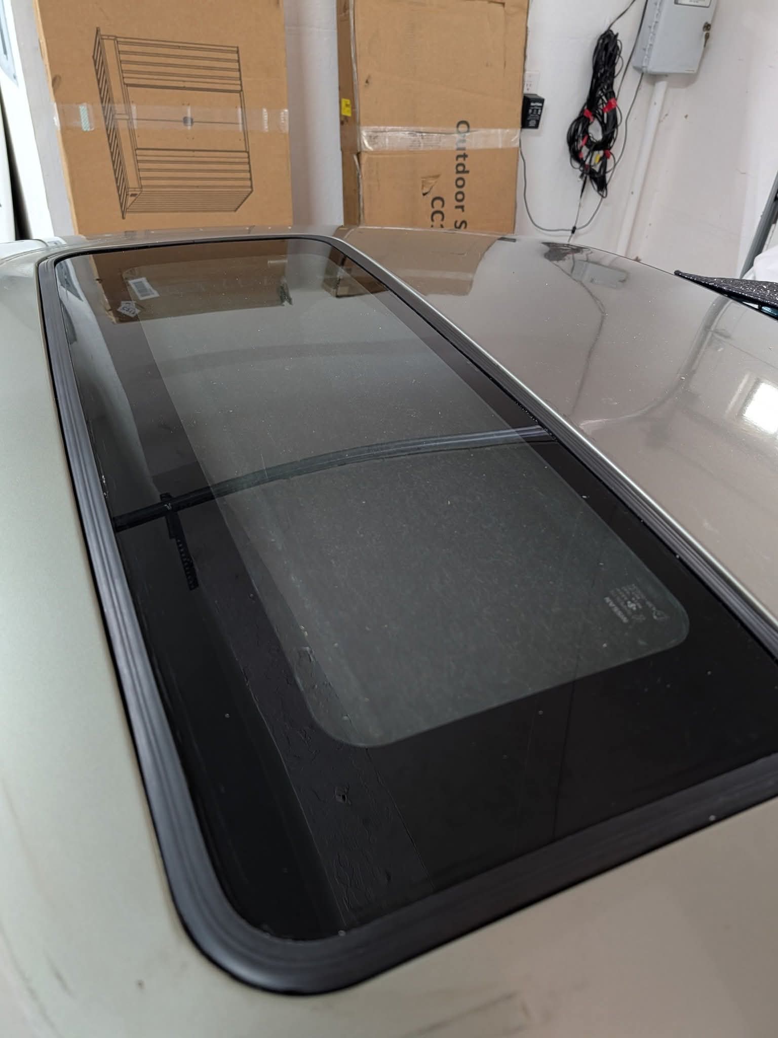 New S14 Roof Seal